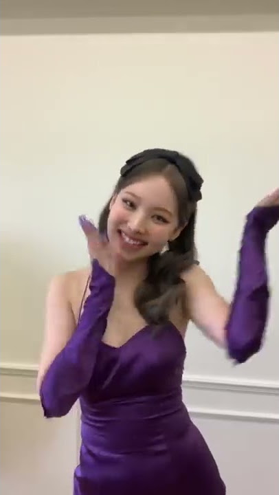 NO PROBLEM with posing instantly😎😍