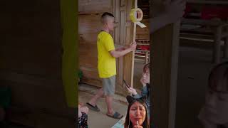 Dia Ambil Duit Pake Lakban