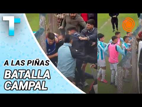 TROMPADAS e INSULTOS entre Talleres y Atlético Tucumán en un partido de RESERVA