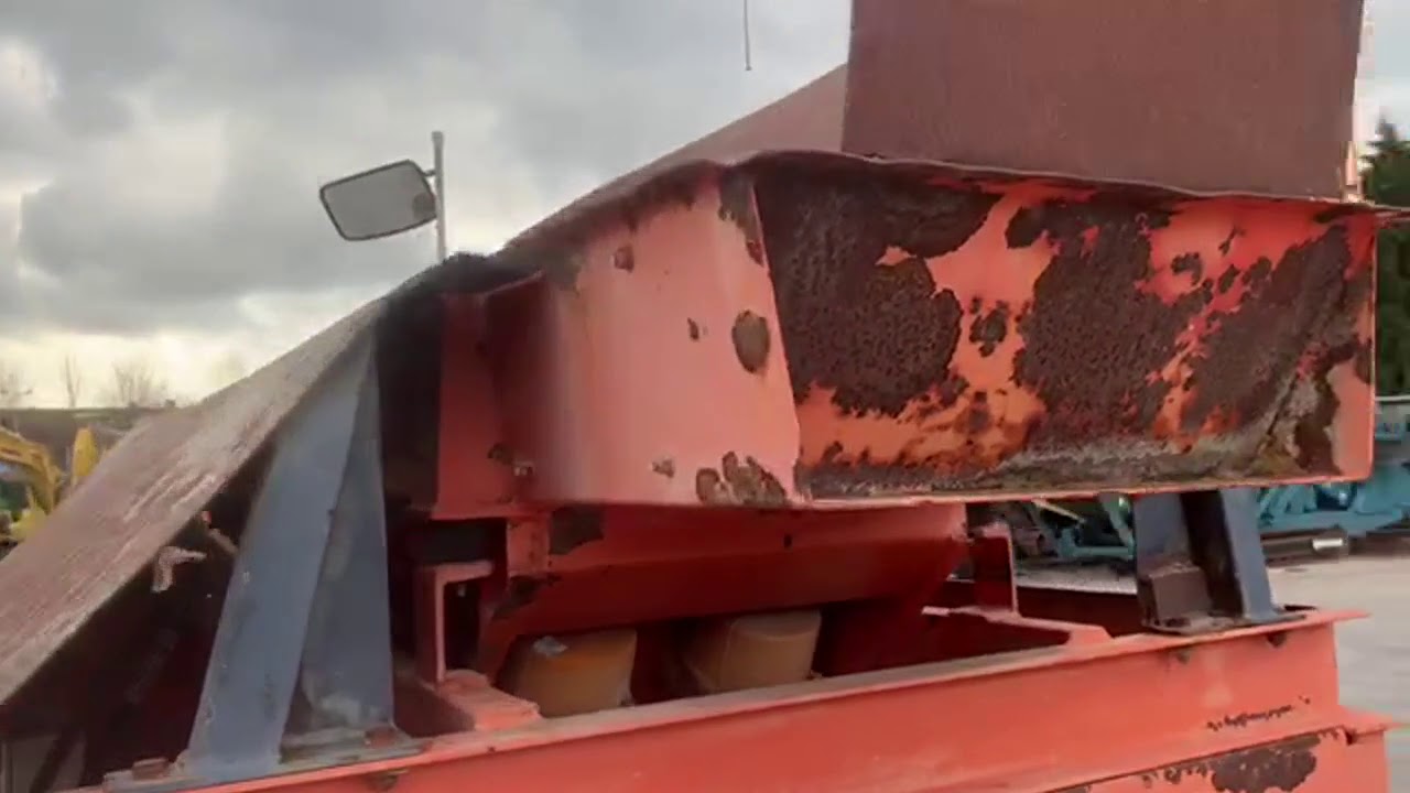 (3555) Beyer BR 500 Backenbrecher - mobil