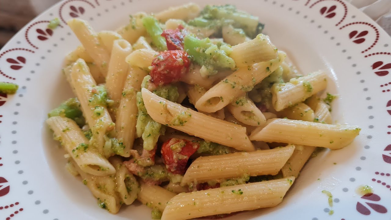 Pasta con i broccoli in bianco, la ameranno anche i bambini! YouTube