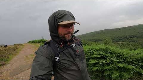 Baslow circular hike via Curbar Edge and Froggatt