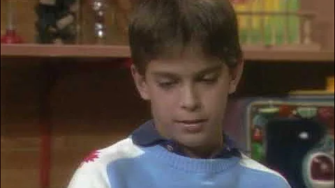 Paper Movie Machines, Dolphin Language, Heat Expansion, Petrified Forest, Mobile Challenge and more.