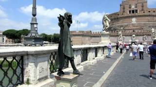 Live Statue Rome