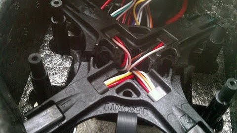 AR Drone 2.0 How to Replace Central Cross Tutorial - Episode 2