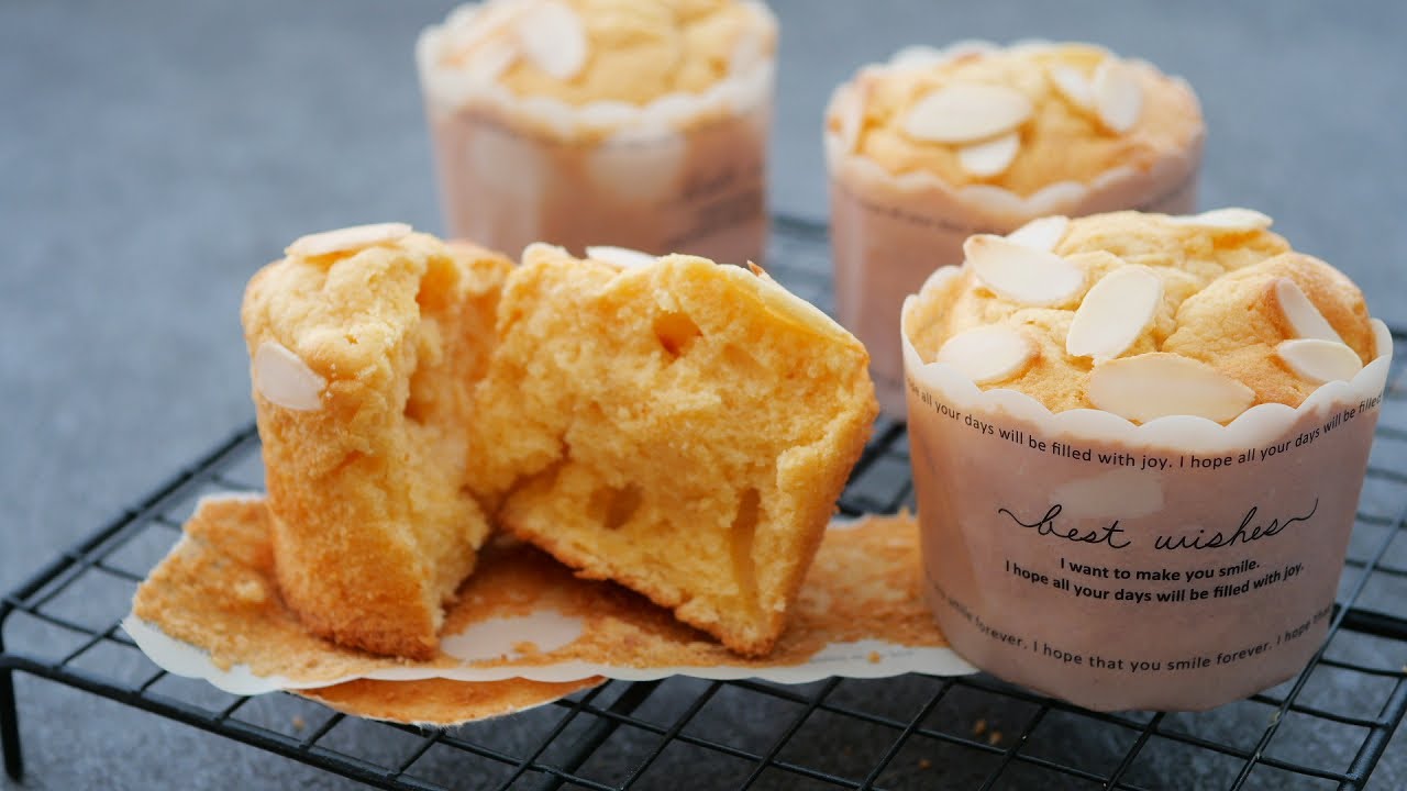 マジ美味しすぎる♡ワンボウルでぐるぐる混ぜるだけ!生クリームでふわふわしっとりな極旨マフィン | Moist and Fluffy Heavy cream Muffins