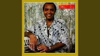 Cochichando com os baixos - SABINO DO ACORDEON