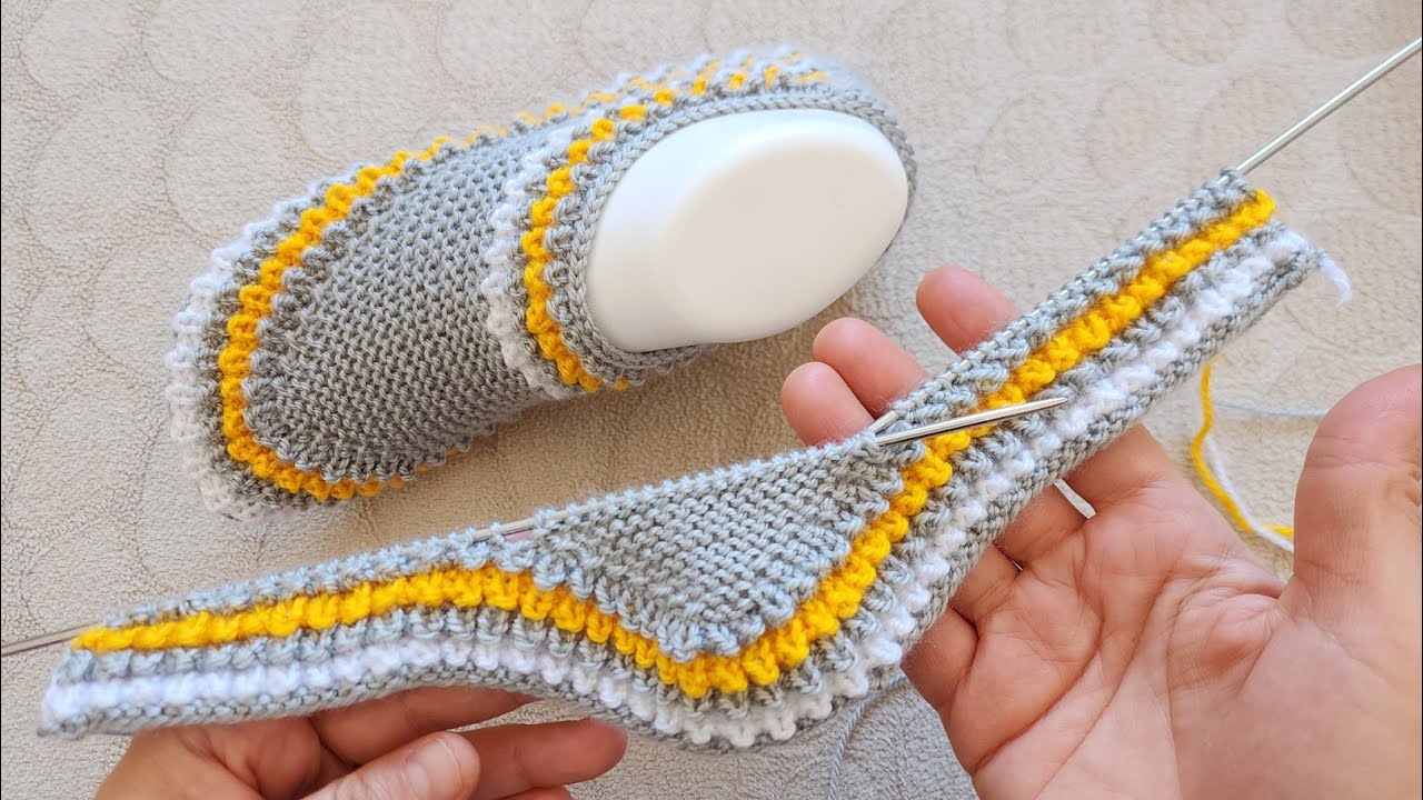 İki şiş dikişsiz patik modeli ✅️ #dikişsizikişişpatik ✅️ timsah sırtı örgü modeli ✅️ @divapatik