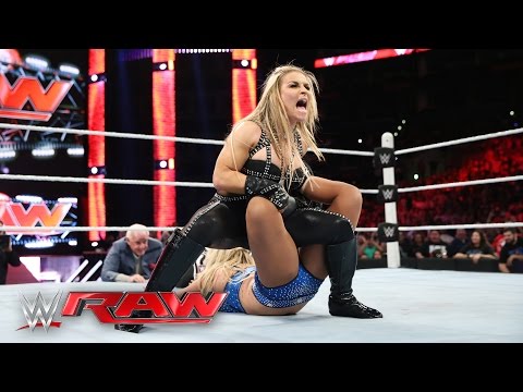 Natalya vs. Charlotte - WWE Women's Championship Match: Raw, April 11, 2016