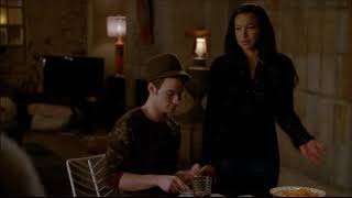 Glee - Rachel Calls Brody To Prove To Santana That He Isn&#39;t A Drug Dealer 4x15
