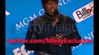 Missy Elliott Talks Janet Jackson, Bubba Sparxxx & Tweet at Billboard Music Awards (2001)