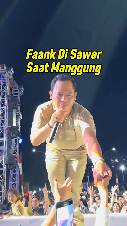 Faank Wali Band's Shocked Expression at Sawer During a Concert