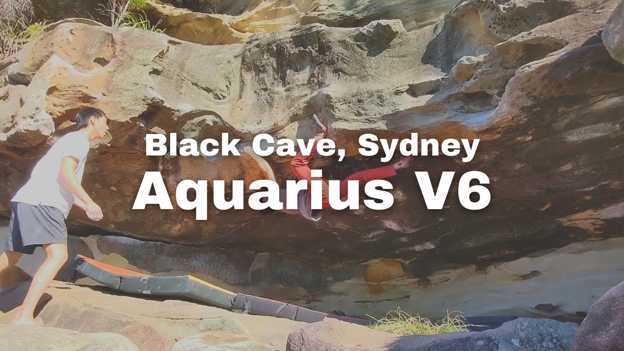 Sydney Bouldering: Aquarius V6 - Black Cave