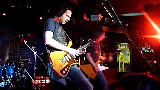 Paul gilbert - Fuzz Universe