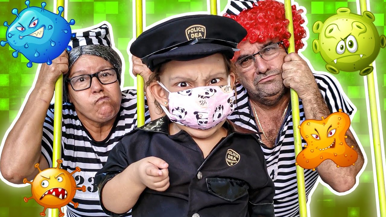 MC Divertida e Bebê JP fingem brincar de ser policiais e prendem o