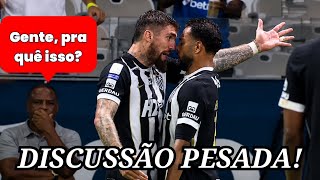A discussão pesada entre Renan Lodi e Lyanco após a expulsão do zagueiro