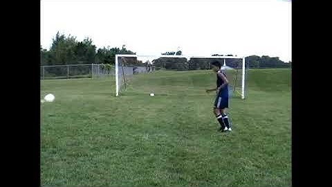 How to Trap a Soccer Ball With Your Chest