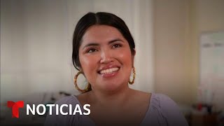 Aprendió de su familia y ahora Karla tiene un libro de recetas salvadoreñas | Noticias Telemundo