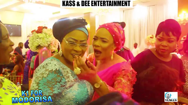 Actress Kemi Afolabi shut down Lekki on her Birthday. Kwam1 plays his heart out for the celebrant. 2