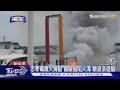 #獨家 忠孝碼頭火燒船 舢舨船陷火海 險波及遊艇｜TVBS新聞 @TVBSNEWS01