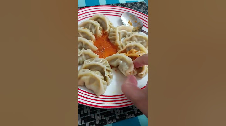 Chicken momos/Homemade/Spicy Chutney #shorts #momos #dumplings #chutney/Chicken Dumplings