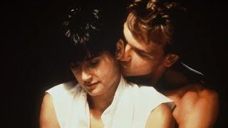 Video thumbnail of "Unchained Melody  - The Righteous Brothers (Tema Ghost) - Unchained Melody (Legendado) (Ghost Theme)"