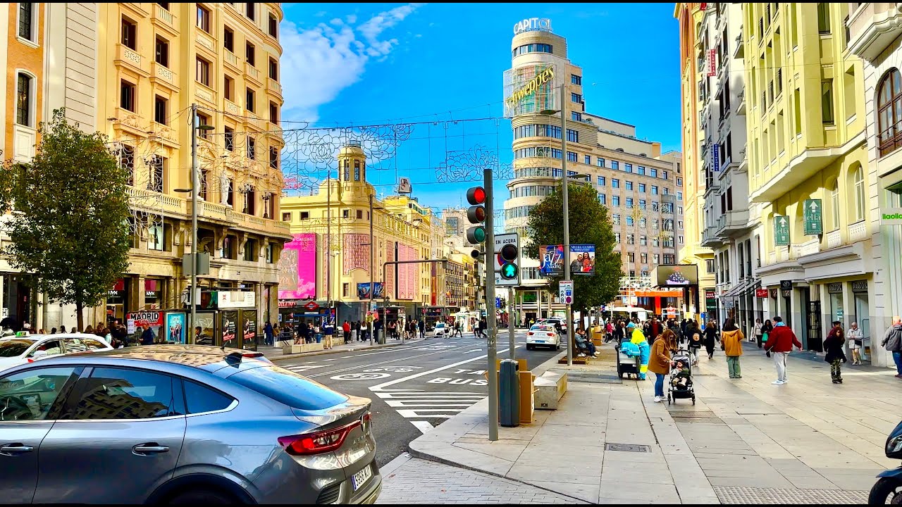 Madrid [4K] Calle Gran Vía - Madrid Centro -  actualizado a NOVIEMBRE de 2024