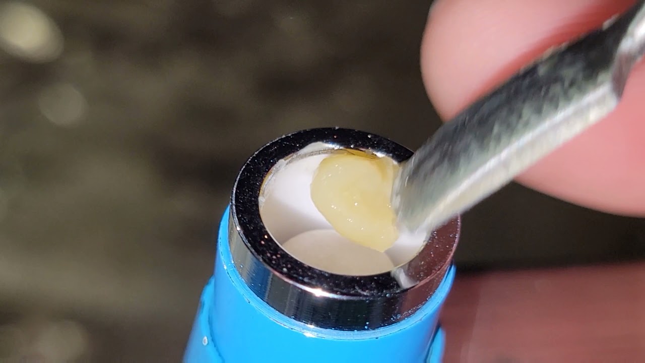 Fly Strain by Cookies Headstash Rosin by Frosty 