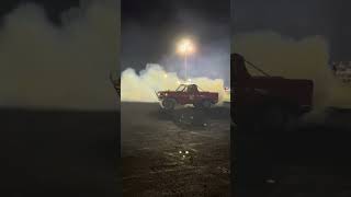 AWD Ford Bronco Smokes Out The Pit🔥💨 #cars #donuts #burnout #fordbronco