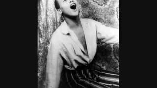 Train Song - Harry Belafonte & Miriam Makeba chords