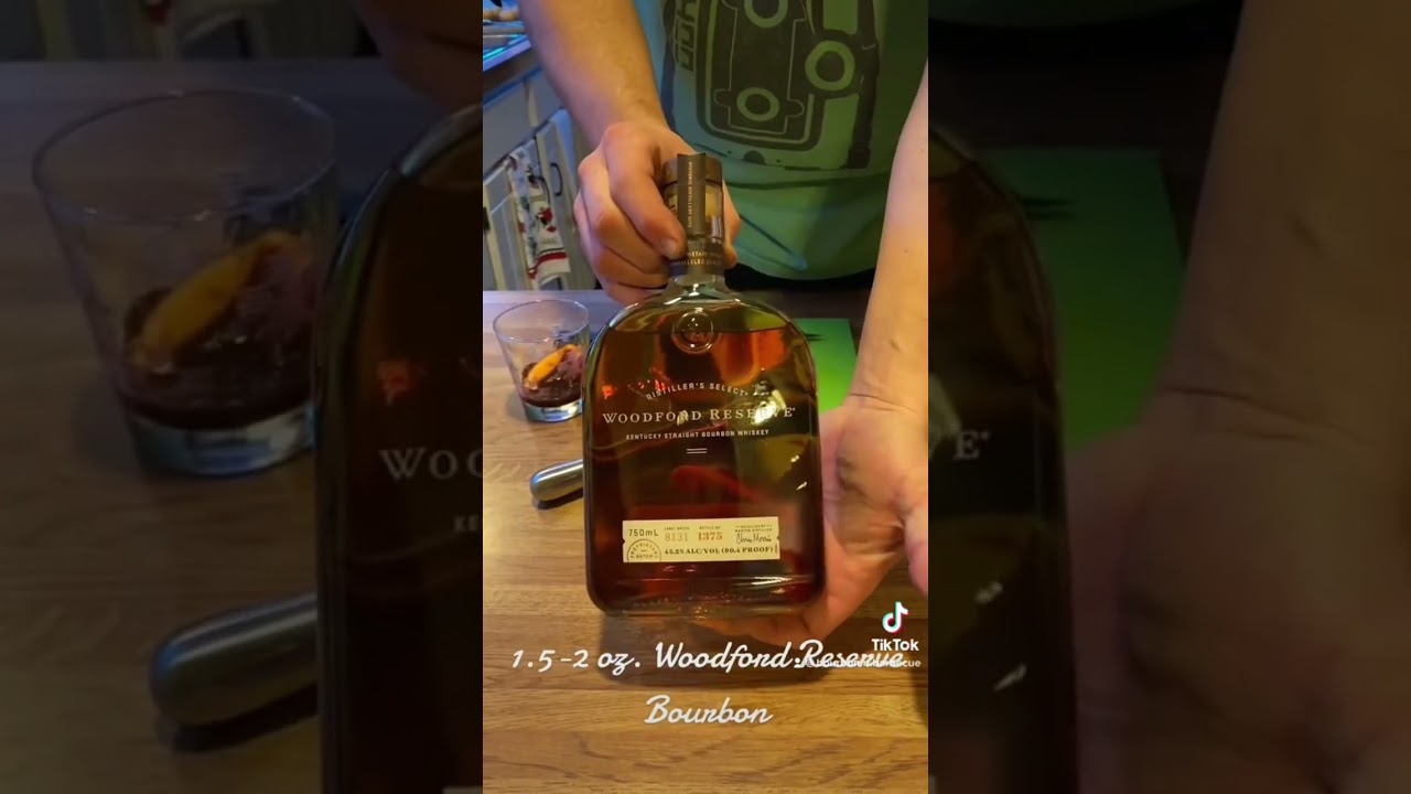 My blood orange old fashioned 🍊 🥃  