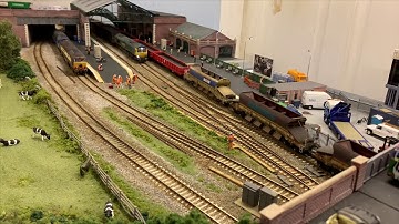 Badgers Cross modern image DCC Sound OO gauge model railway layout. November 2019 running session.