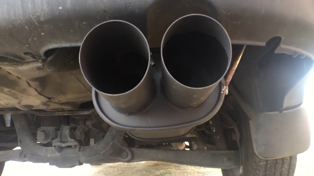 VIBRANT 2.5/" BLACK STEALTH SLEEPER MUFFLER HONDA CIVIC