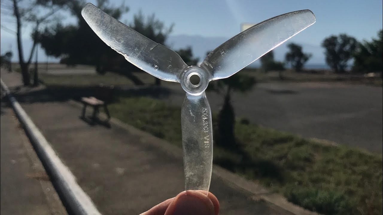 Travelling Without Moving - FPV