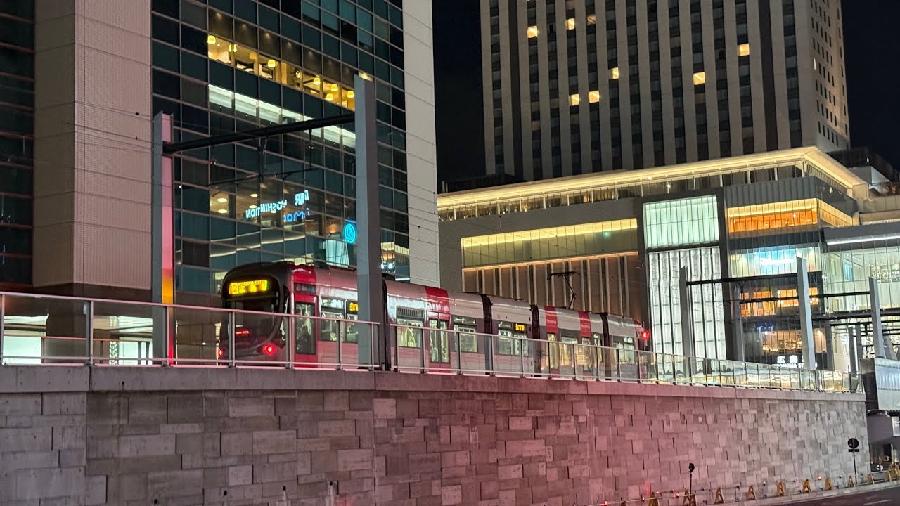 広島電鉄路面電車　2026.01.08 広島駅（夜バージョン）