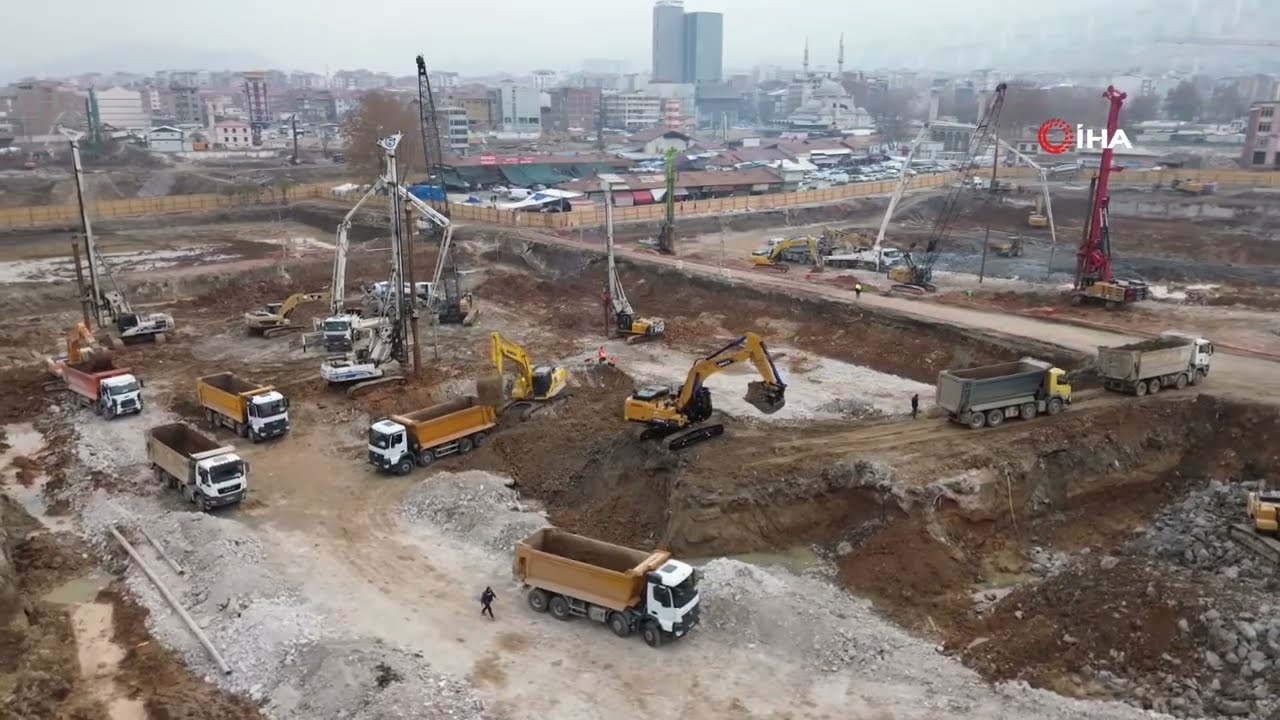 Malatya Çarşı Projesi’nde Drone İle Görüntülendi. İş Makineleri Aralıksız Çalışıyor #malatya #drone