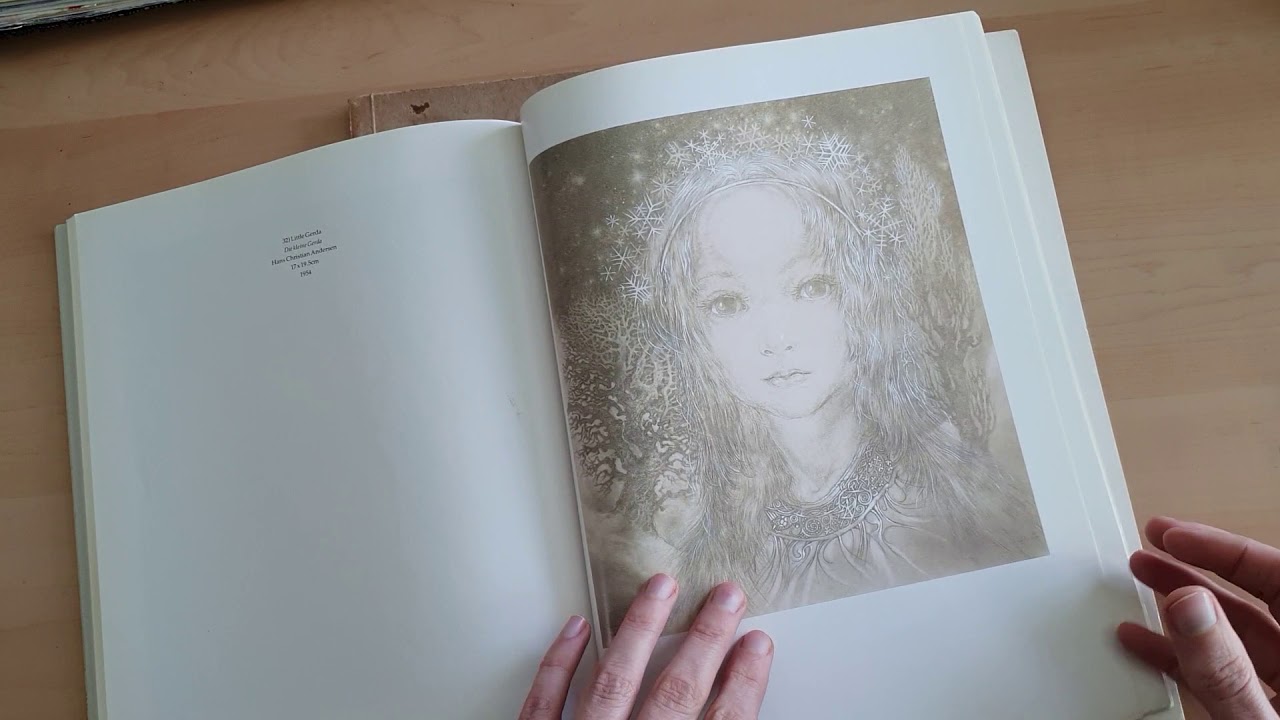 Lockdown Flip Through #2 Sulamith Wülfing Albums