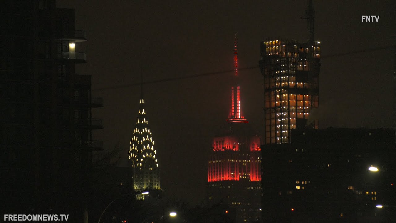 Emergency Siren Lights flash on NYC's Empire State Building YouTube