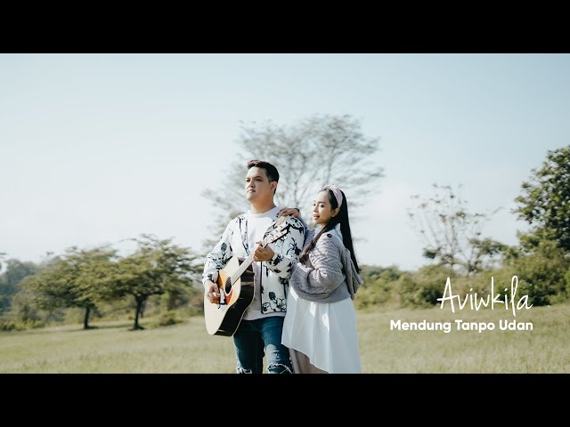 Mendung Tanpo Udan - Kukuh Prasetya Kudamai (Acoustic Cover by Aviwkila) class=