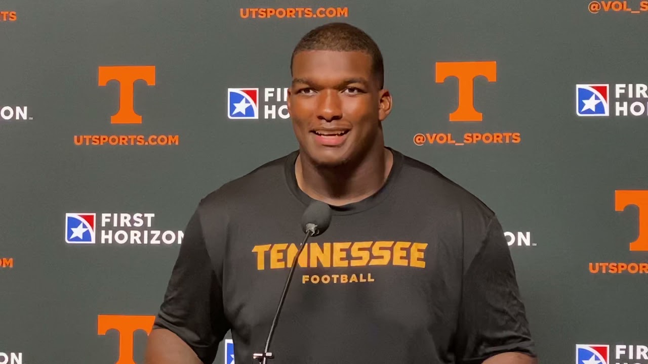Tennessee Football: Jerome Carvin talks during Florida week