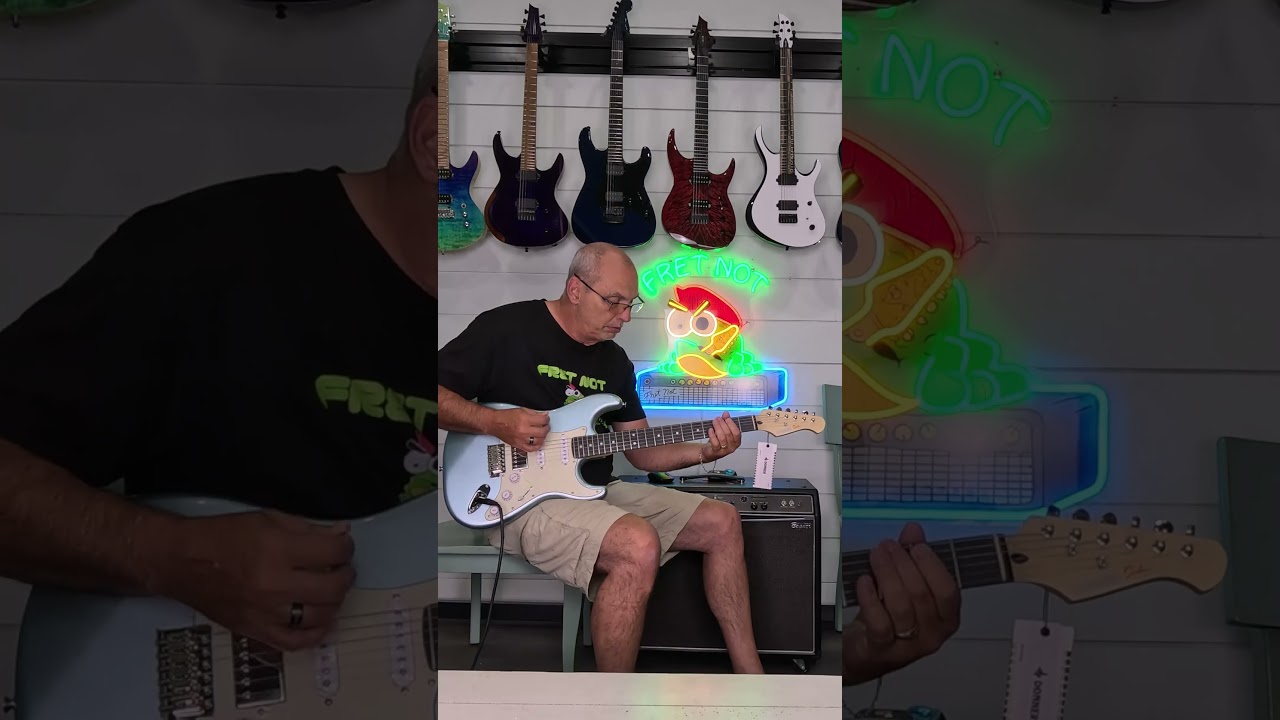 Donner Seeker Series Guitar: Strat Style from China? - YouTube