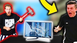 ROZWALIŁEM PRZYJACIELOWI CAŁY SPRZĘT KOMPUTEROWY! | *Nienawidzi Mnie*