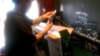 Vizio 40in 40u-d1 4k tv quick unboxing