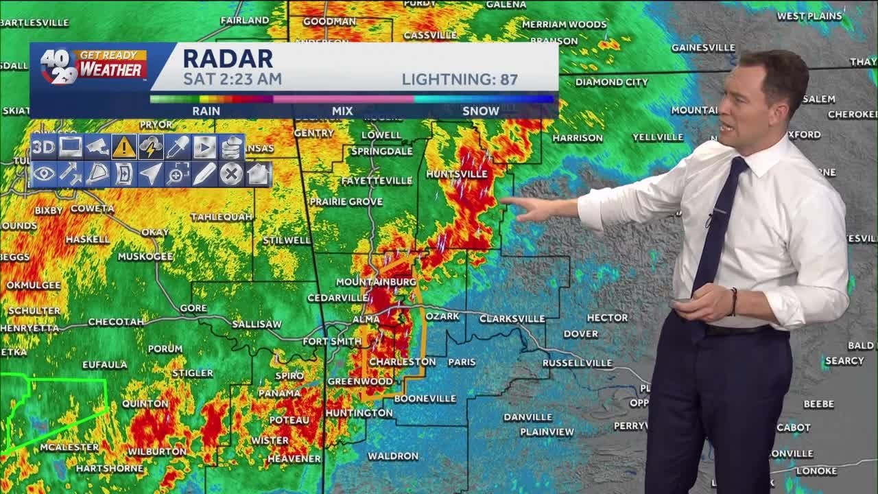 Tracking severe weather in the River Valley - YouTube