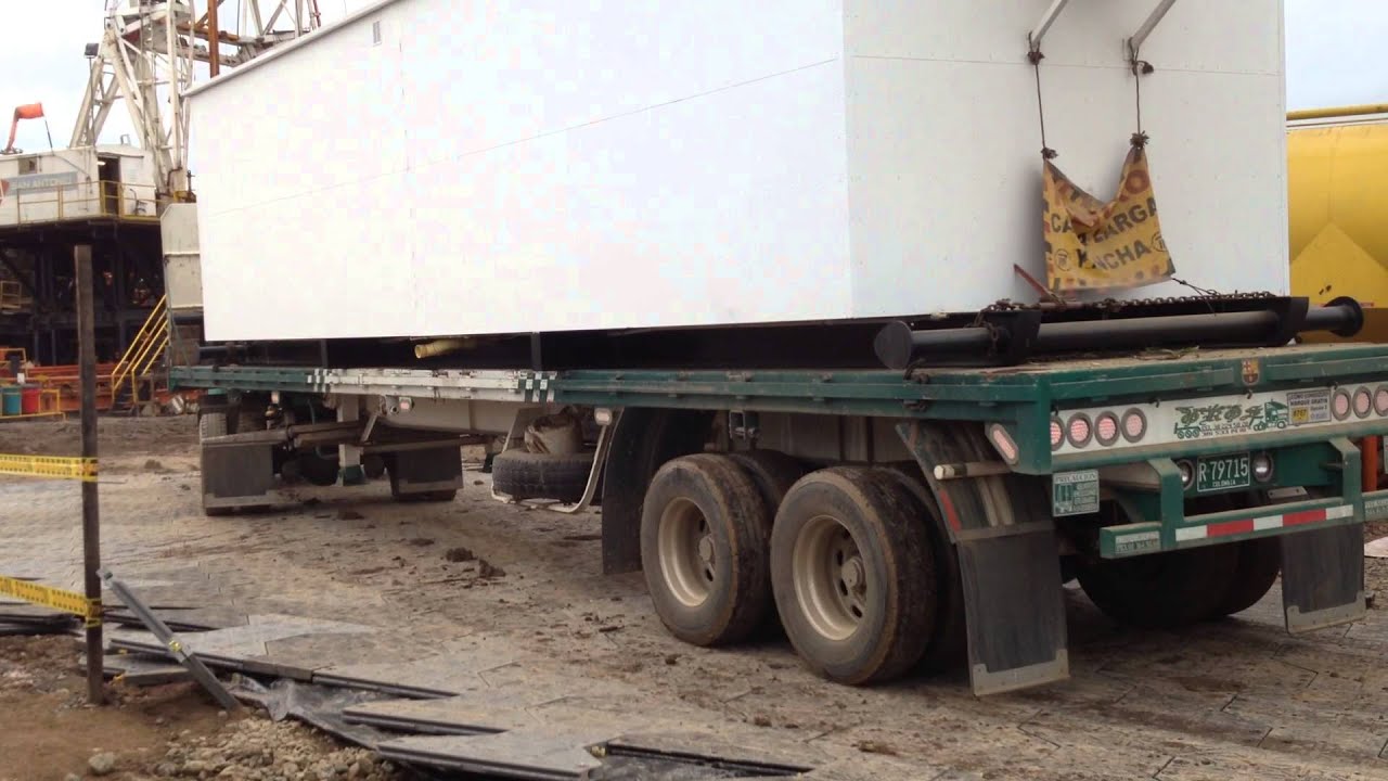 Big Rig delivering a container on I-Trac - YouTube