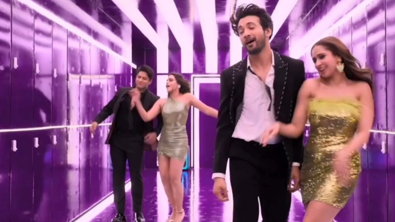 Gore Gore Mukhde Pe – 70s Style Remix | Retro Vibes ✨ | Viral Dance Mix 2025