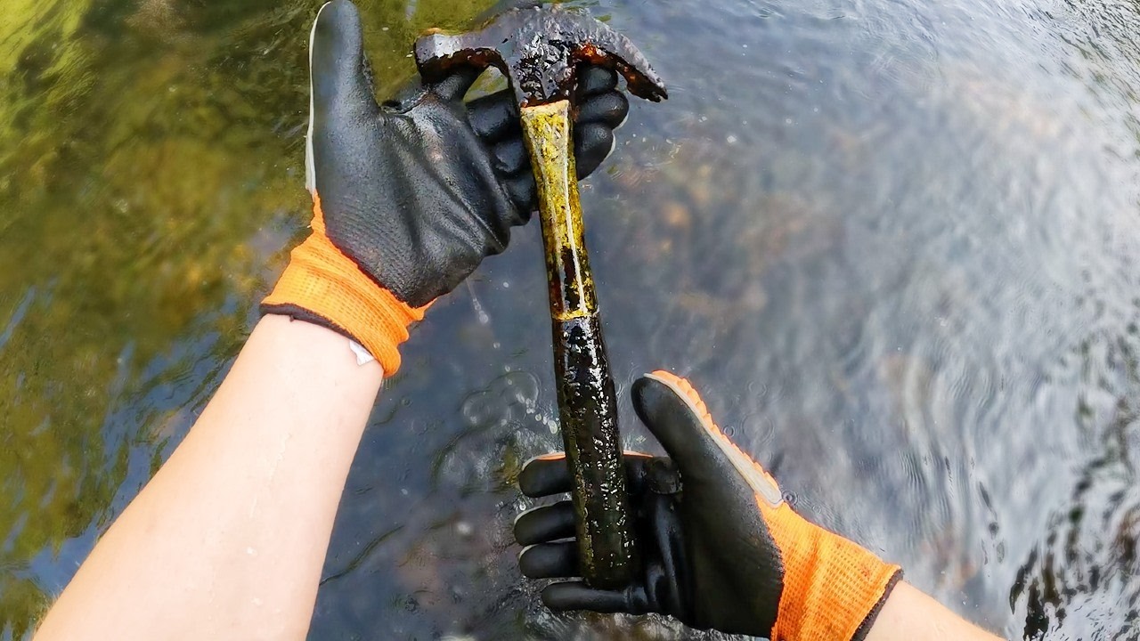 Finding Some Tools and A FISHING ROD - YouTube