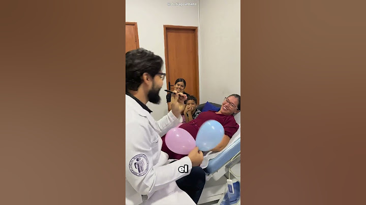 An Incredible Gender Reveal in a Hospital 😮