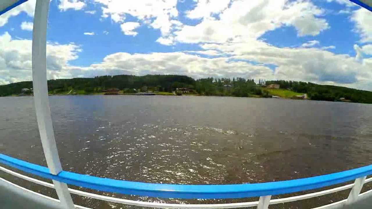 Теплоход "Княжна Анастасия" покидает Плёс. Вид из каюты - YouTube