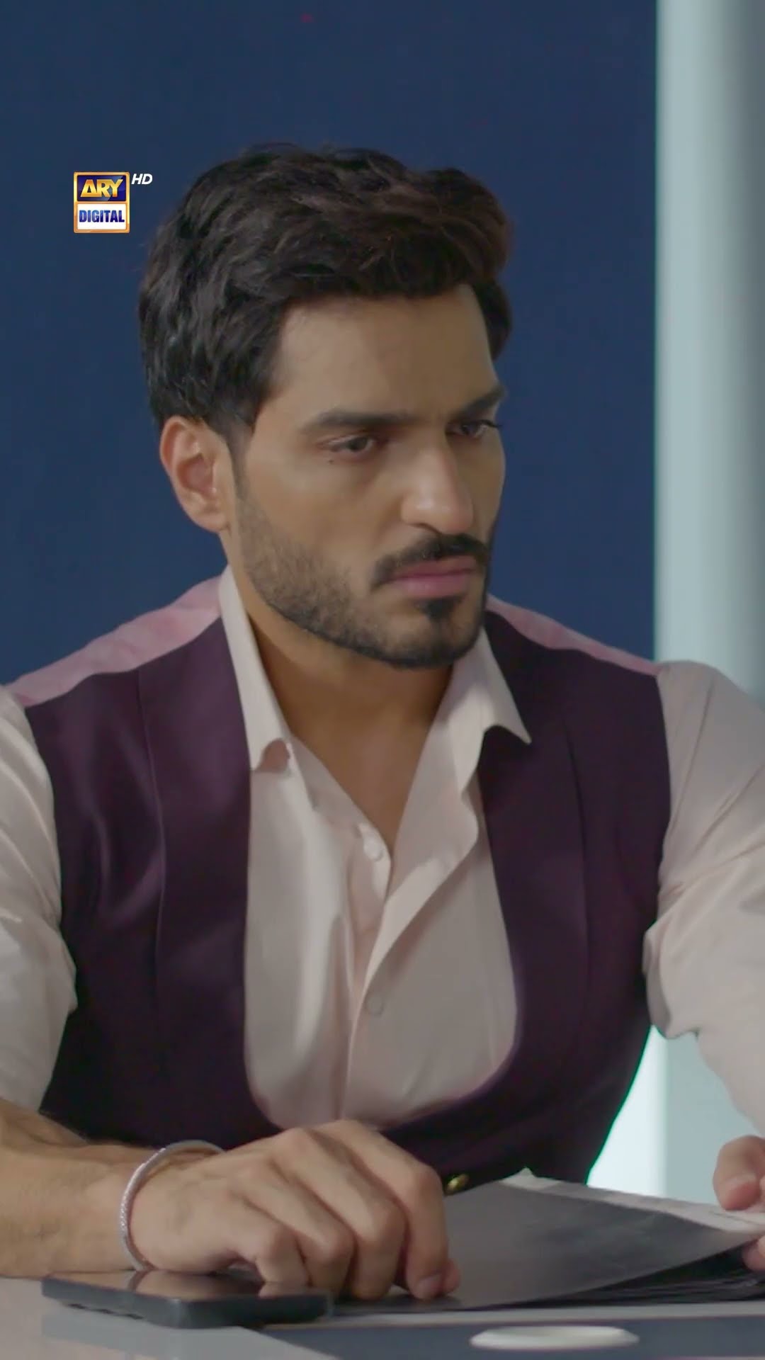 #Bharam #hinatariq #omershahzad #shorts